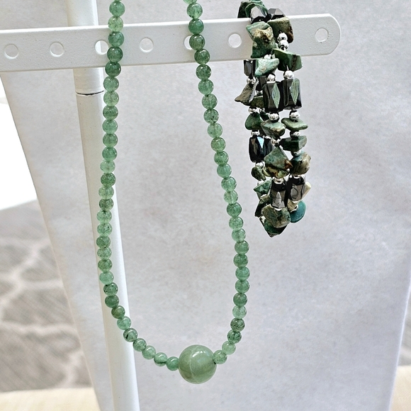 SET!  Aventurine Necklace with Spiral Wire Wrap Gemstone Bracelet  SET! - Picture 10 of 15